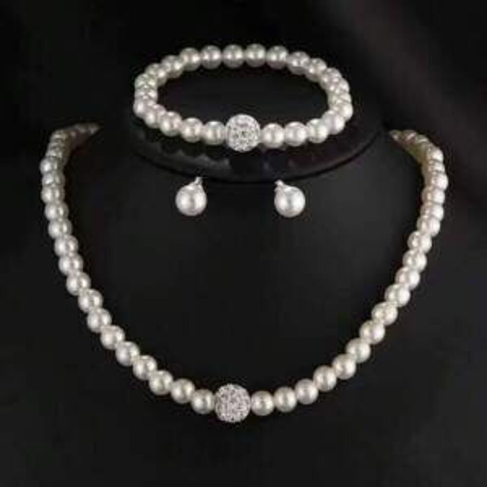 Avoria Imitation Pearl Jewelry Set For : Necklace Earrings Bracelet Three Gift